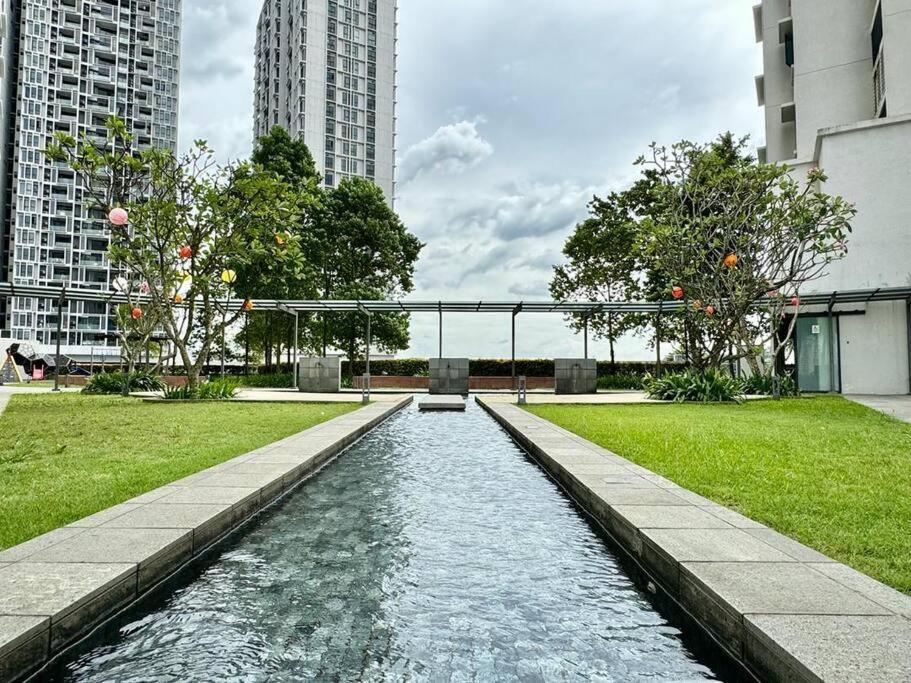 Service In Bukit Jalil Pangsapuri Kuala Lumpur